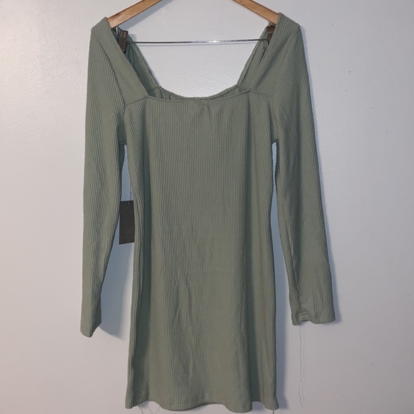 Ribbed Sage Green Dress NWOT - Picture 4 of 4
